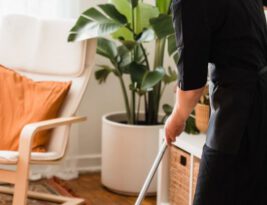 Do Apartment Rentals in London Offer Housekeeping Services?